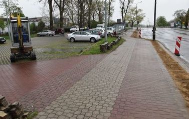 Trwa wymiana kabli zasilających oświetlenie uliczne