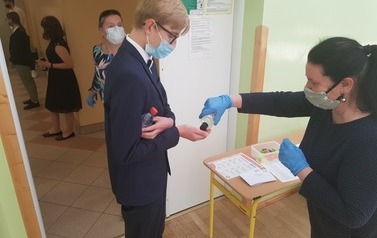 Egzamin &oacute;smoklasisty w Szkole Podstawowej nr 3 w Płońsku