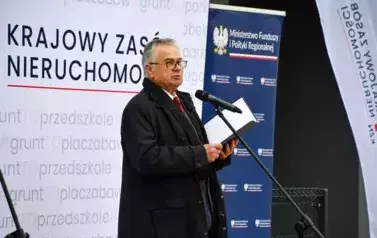 Wręczenie lokatorom kluczy do nowych mieszkań 