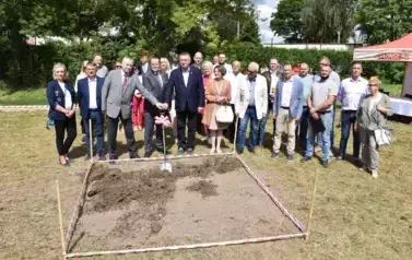 Podpisanie umowy oraz przekazanie terenu wykonawcy 