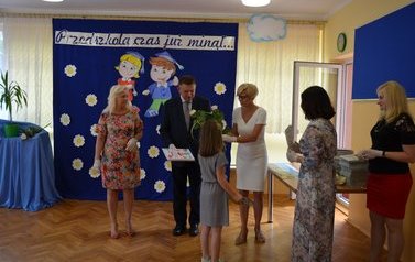 Pożegnanie absolwent&oacute;w Przedszkolu Nr 2 im. Przyjaci&oacute;ł Kubusia Puchatka