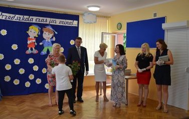 Pożegnanie absolwent&oacute;w Przedszkolu Nr 2 im. Przyjaci&oacute;ł Kubusia Puchatka
