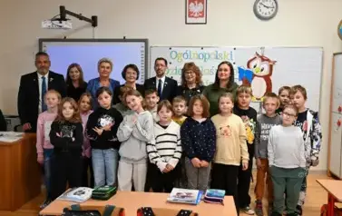 Og&oacute;lnopolski Dzień Głośnego Czytania w Szkole Podstawowej nr 1 im. Bolesława Chrobrego 12