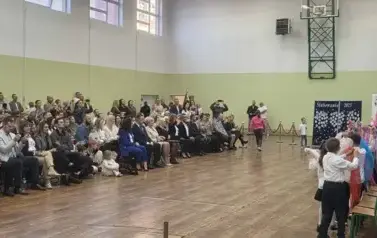 Ślubowanie pierwszoklasist&oacute;w &ndash; wyjątkowy dzień w SP nr 3 6