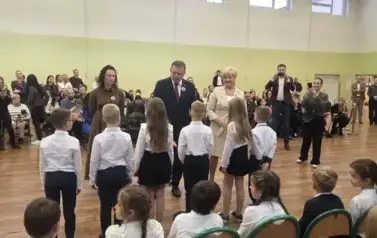 Ślubowanie pierwszoklasist&oacute;w &ndash; wyjątkowy dzień w SP nr 3 18