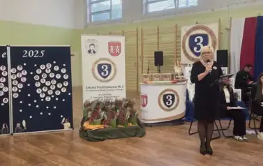 Ślubowanie pierwszoklasist&oacute;w &ndash; wyjątkowy dzień w SP nr 3 32