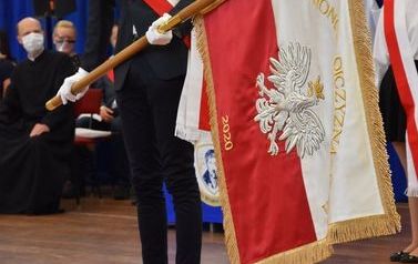 Rozbrzmiał pierwszy dzwonek