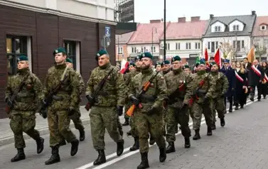 Płońsk pamięta &ndash; 107 lat wolnej Polski 75