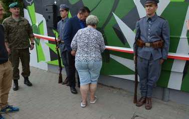 Gra terenowa oraz odsłonięcie murali