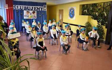Ślubowanie w SP 4