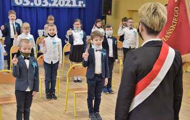 Ślubowanie w Sp 3 