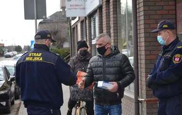  Bezpłatne maseczki dla mieszkańc&oacute;w