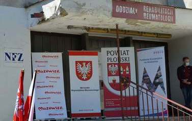 Podpisanie umowy o dofinansowanie projektu pn. &bdquo;Głęboka termomodernizacja energetyczna budynku szpitala w Płońsku&rdquo;