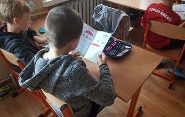 Zajęcia edukacyjne z cyklu Mamo, tato, nie pal śmieci&rdquo; 
