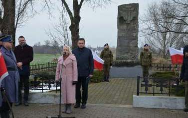 Uczczono pamięć ofiar zbrodni na Piaskach 