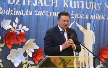 Laureaci tegorocznej edycji konkursu B&oacute;g-Honor-Ojczyzna