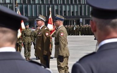 Obchody 87. rocznica śmierci marszałka J&oacute;zefa Piłsudskiego oraz 52. rocznica śmierci generała Władysława Andersa 