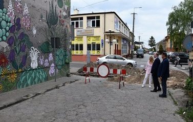 Spotkanie robocze wicemarszałka wojew&oacute;dztwa mazowieckiego Wiesława Raboszuka i burmistrza Andrzeja Pietrasika