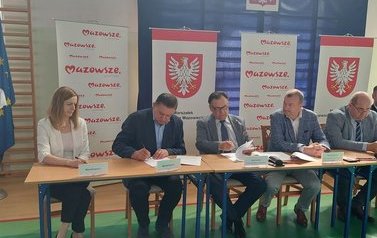 Podpisanie trzech um&oacute;w o dofinansowanie projekt&oacute;w Gminy Miasto Płońsk