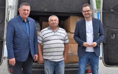 Dwa transporty z pomocą humanitarną dla Ukrainy wyjechały z Płońska