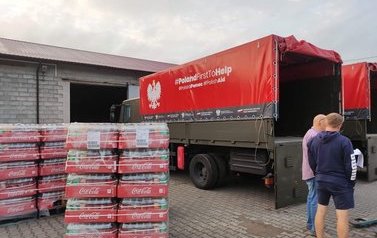 Dwa transporty z pomocą humanitarną dla Ukrainy wyjechały z Płońska