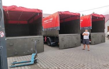 Dwa transporty z pomocą humanitarną dla Ukrainy wyjechały z Płońska
