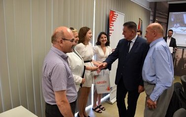 Nagrody za osiągnięcie sukces&oacute;w w sporcie i edukacji