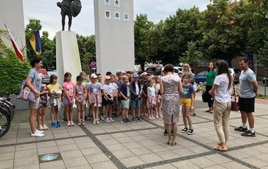 Dzieci ze szkoły SP nr 3 odwiedziły Płoński ratusz