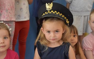 Projekt "Bezpieczne Wakacje" w Niepublicznym Przedszkolu "Kangurek"