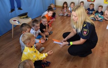 Projekt "Bezpieczne Wakacje" w Niepublicznym Przedszkolu "Kangurek"