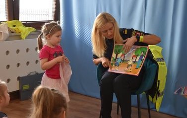 Projekt "Bezpieczne Wakacje" w Niepublicznym Przedszkolu "Kangurek"