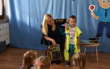 Projekt "Bezpieczne Wakacje" w Niepublicznym Przedszkolu "Kangurek"