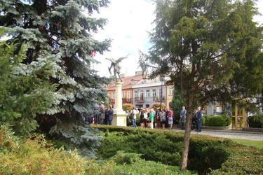 Pomnik Michała Archaniola w rynku