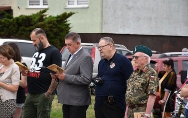 mieszkańcy Płońska uczcili 78. Rocznicę Wybuchu Powstania Warszawskiego (9)
