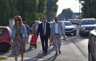 Niecodzienny gość na naszym "małym" płońskim targowisku