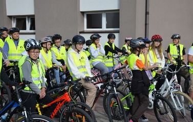 Rajd rowerowy pod hasłem &bdquo;Płońscy cykliści z SP3 ruszają w przygodę&rdquo; 