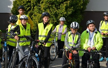 Rajd rowerowy pod hasłem &bdquo;Płońscy cykliści z SP3 ruszają w przygodę&rdquo; 
