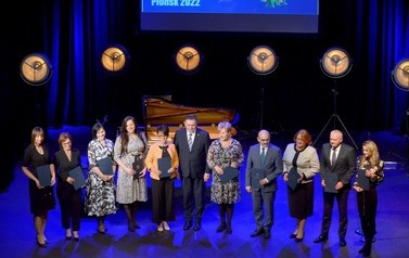 Płońskie obchody Dnia Edukacji Narodowej 2022 