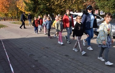 5 Bieg i Marsz Papieski w SP nr 4 w Płońsku