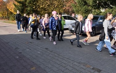 5 Bieg i Marsz Papieski w SP nr 4 w Płońsku