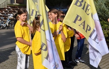 5 Bieg i Marsz Papieski w SP nr 4 w Płońsku 