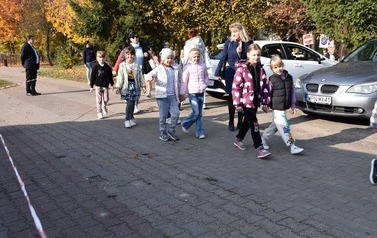 5 Bieg i Marsz Papieski w SP nr 4 w Płońsku 