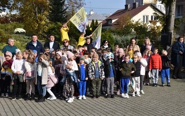 5 Bieg i Marsz Papieski w SP nr 4 w Płońsku
