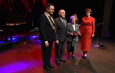 Diamentowy i zloty jubileusz 38 par