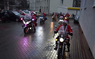 Moto Mikołaje na motocyklach