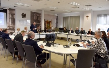Sekretarz Ambasady&nbsp;Ukrainy w RP i delegacja z Berdyczowa na sesji Rady Miejskiej w Płońsku (12)