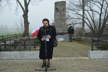 Pani Mirosława Krysiak Kierwonik PracownI Dokumentacji Dziej&oacute;w Miasta wspomina historię sprzed 75 lat