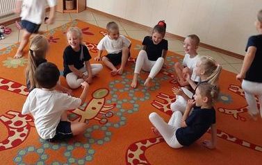 Postawa to ważna sprawa&rdquo;- zajęcia  z zakresu gimnastyki korekcyjno &ndash; kompensacyjnej (1)