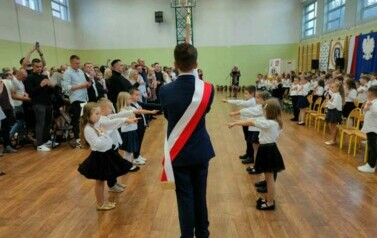 Uroczystość pasowania w Szkole Podstawowej nr 3