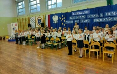 Uroczystość pasowania w Szkole Podstawowej nr 3